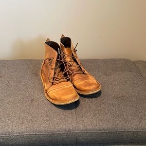 Men’s Oliberte ethically sourced leather boots